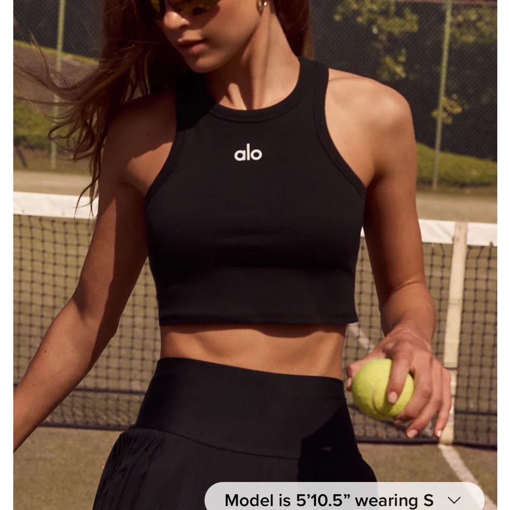 ALO Yoga Women's Black Aspire tank size XS
